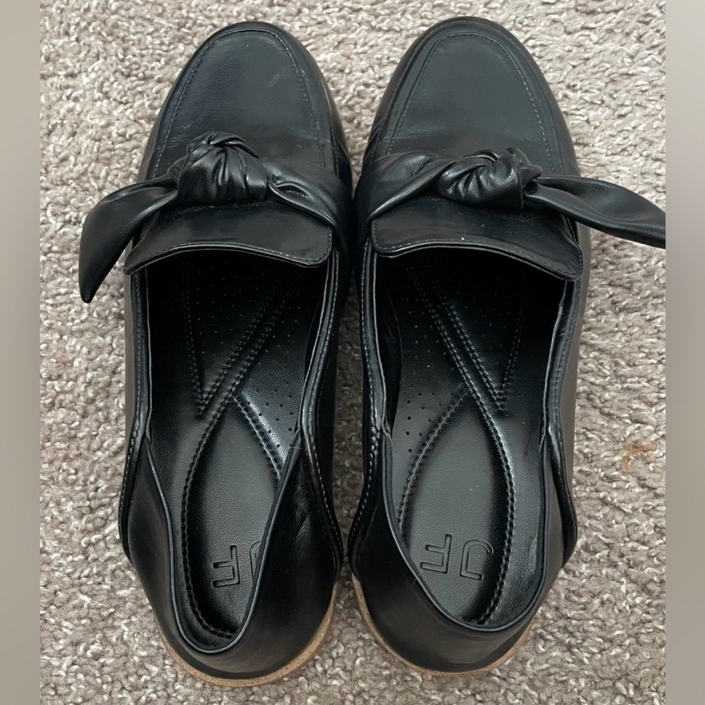 jf j.ferrar Black Knot Leather Loafers